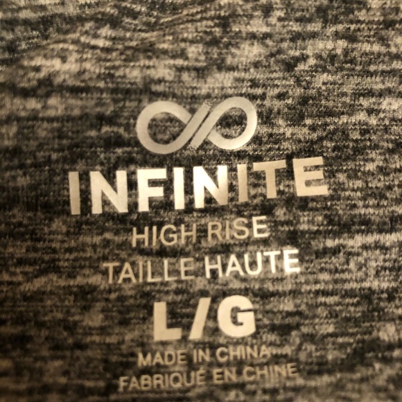 Soft, Infinite leggings - Picture 2 of 3